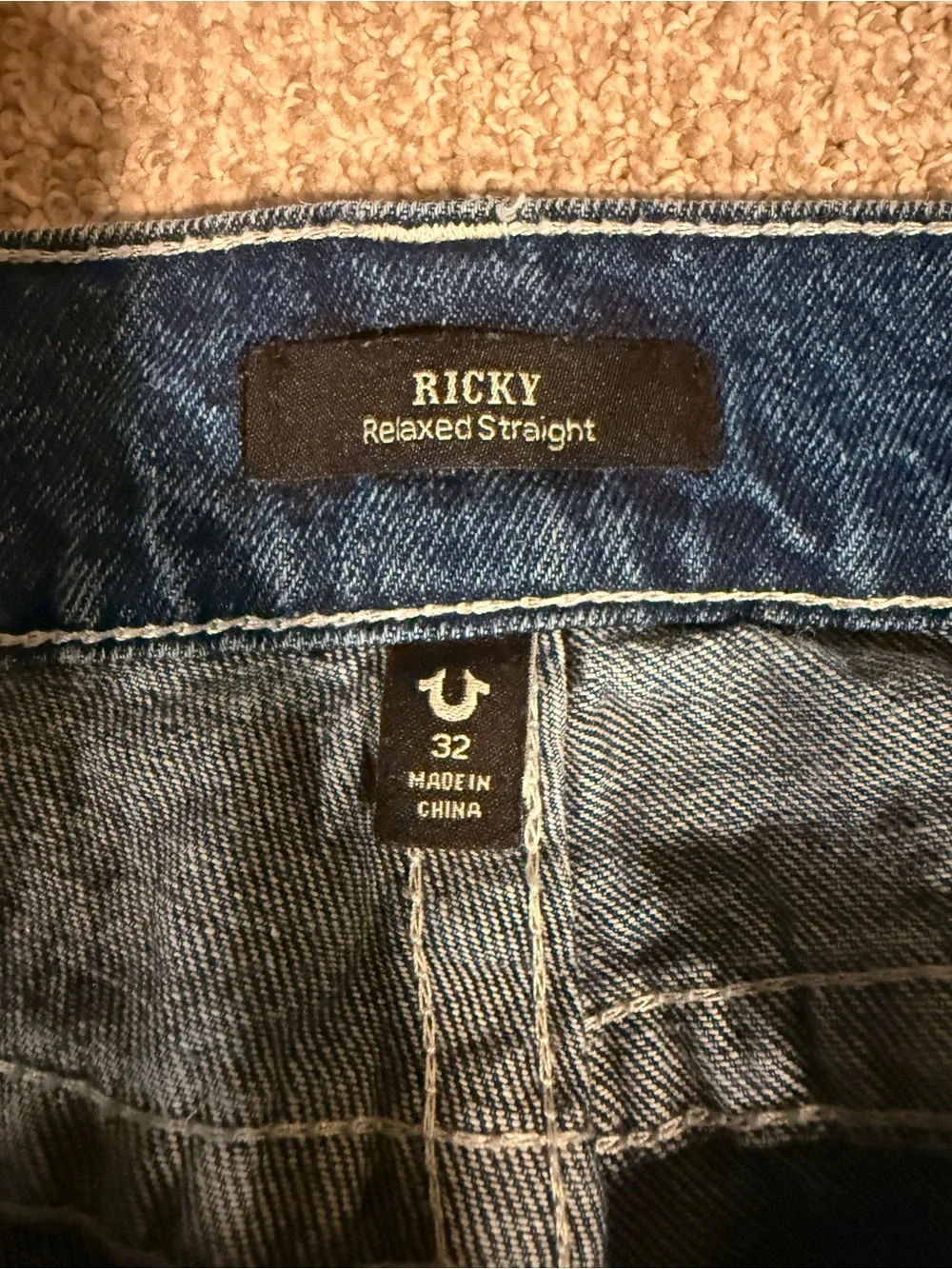 True Religion men’s Blue Denim Jeans - relaxed Straight Fit